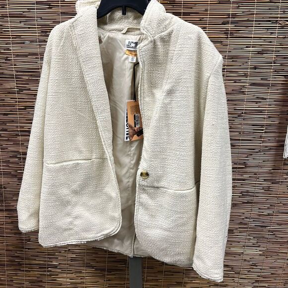 Future Collective Sweater Size M - Picture 1 of 2